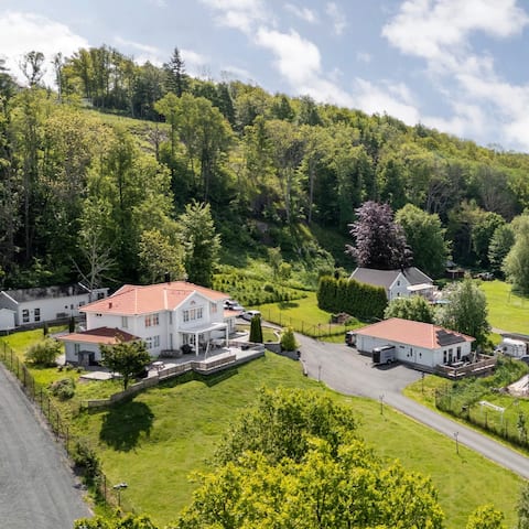 Hills Cottage With Spa 1-3 rooms/houses