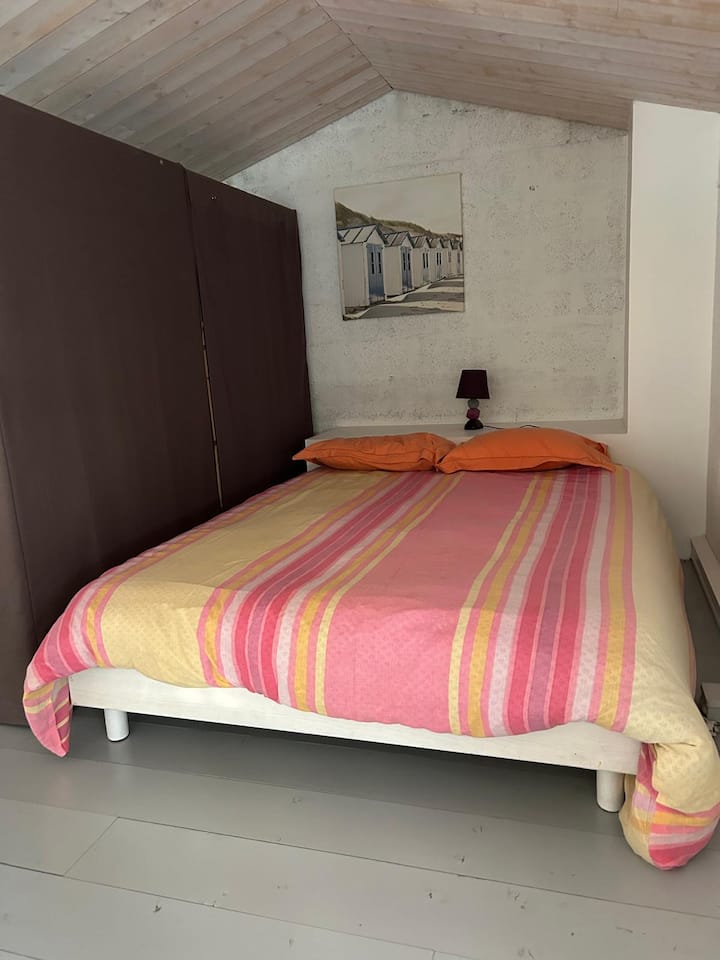 Dhomë gjumi 2