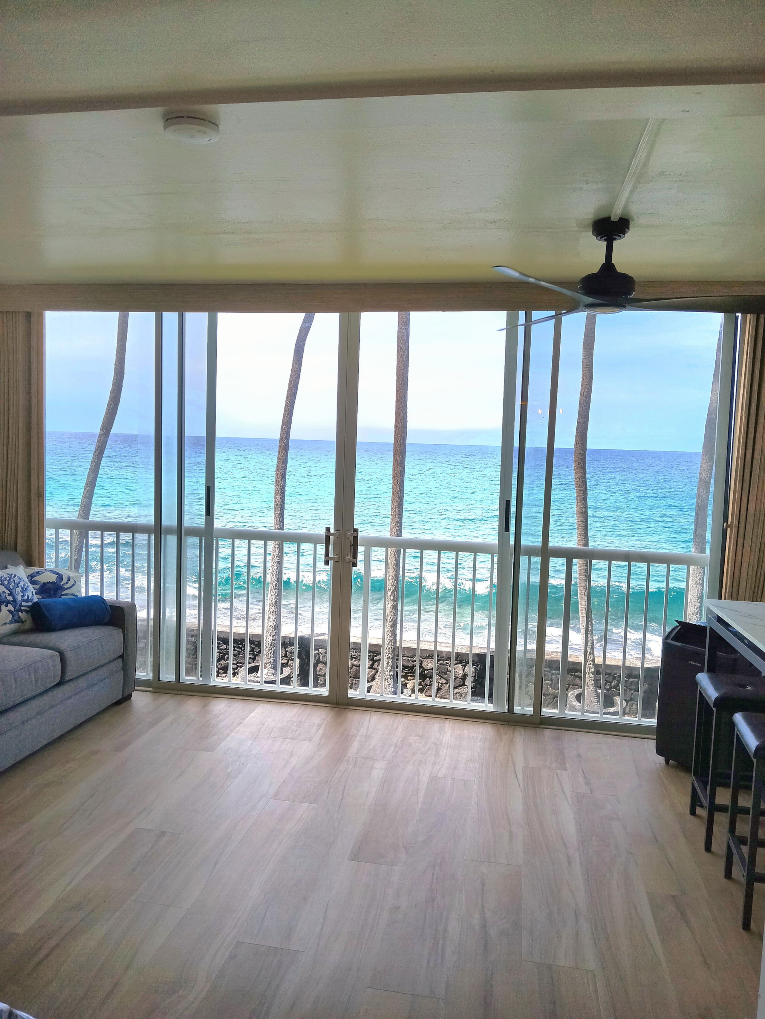 Condo in Kailua-Kona · ★4.79 · Studio · 2 beds · 1 bath - Image 3