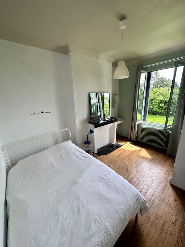 საძინებელი 4