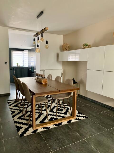 Pleasant townhouse with terrace and BBQ.