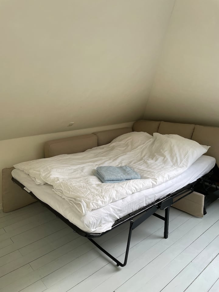 საძინებელი 4