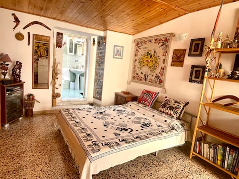 Popular Airbnb listing: Studio apartment BellaItalia in Pizzo