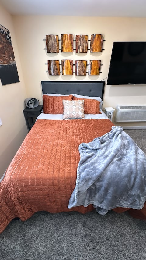 Just Like Home - Private Entrance Apt in DMV Area