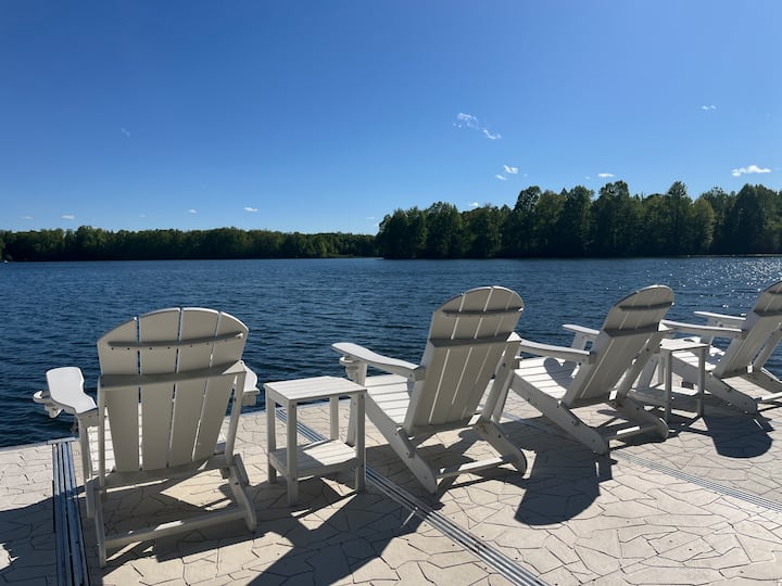 Lake Retreat - 로턴