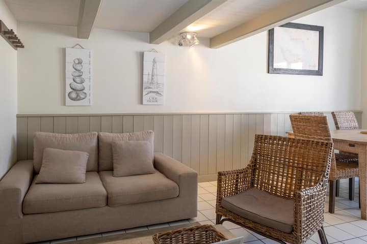 Maison Charmante Avec Cour Proche Commerces - Île de Ré