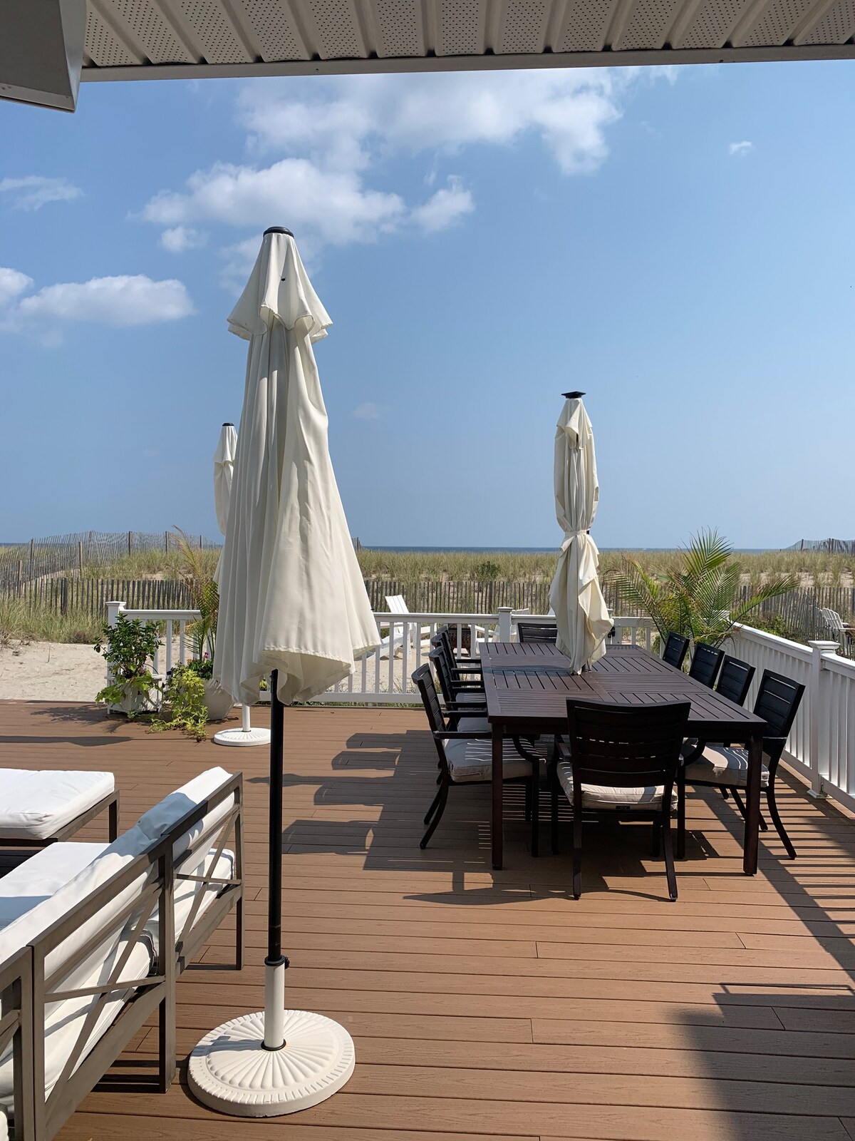 Listing image 32 at Mantoloking Oceanfront Beach House in Mantoloking
