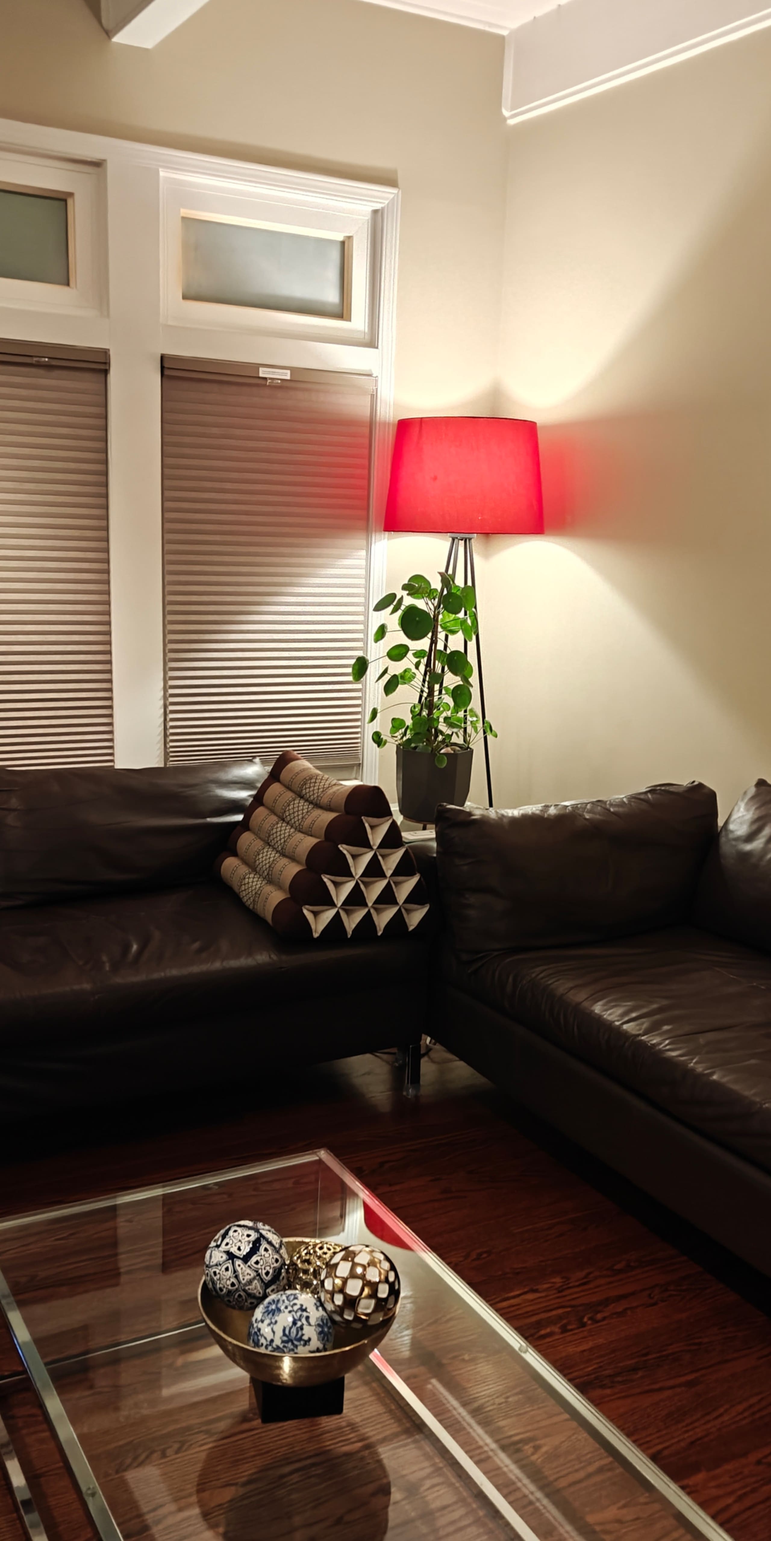 Home in San Francisco · ★4.96 · 2 bedrooms · 2 beds · 1 bath - Image 9