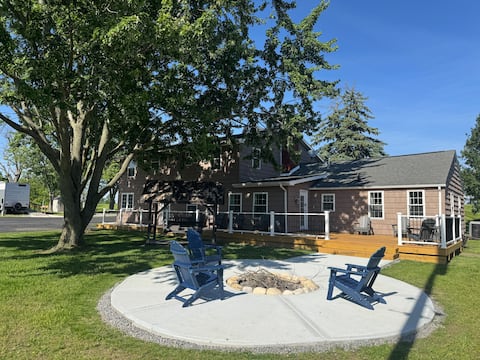 Tarhe Cottage at Indian Lake