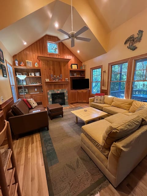 Popular Airbnb listing: A Bird House - special gem on Bald Head Island in Bald Head Island