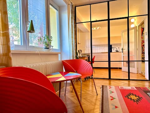 Top performing Airbnb: Quiet place, 15 min from downtown, free parking in Praha 4