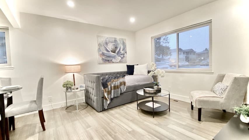 By downtown/modern/central heating & A/C