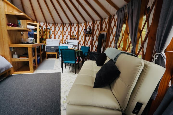 Orca Island Cabins - Seward, AK