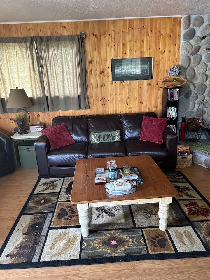 Siletz Riverhouse - We Are Unique!  Let's Talk! - Oregon