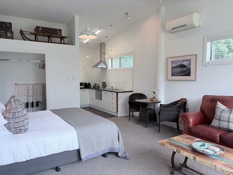 Luxury in the country+free range eggs for b/fast