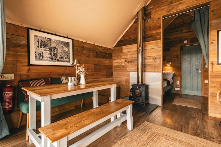 Llechwedd Glamping Pods - Betws-y-Coed