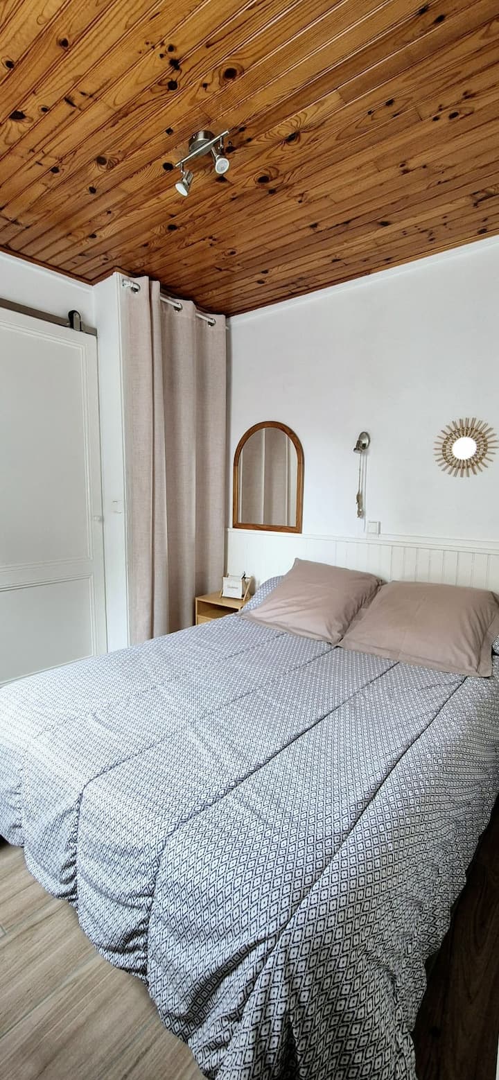 საძინებელი 1