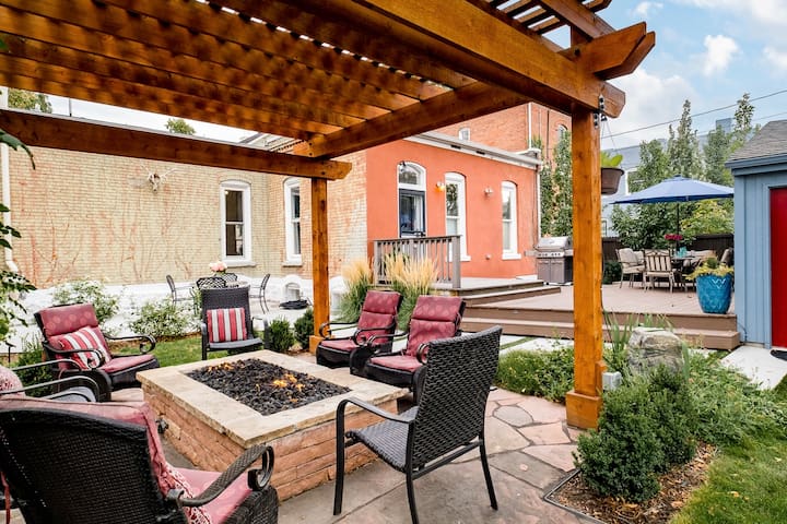 Spacious Artist’s House in the middle of Denver