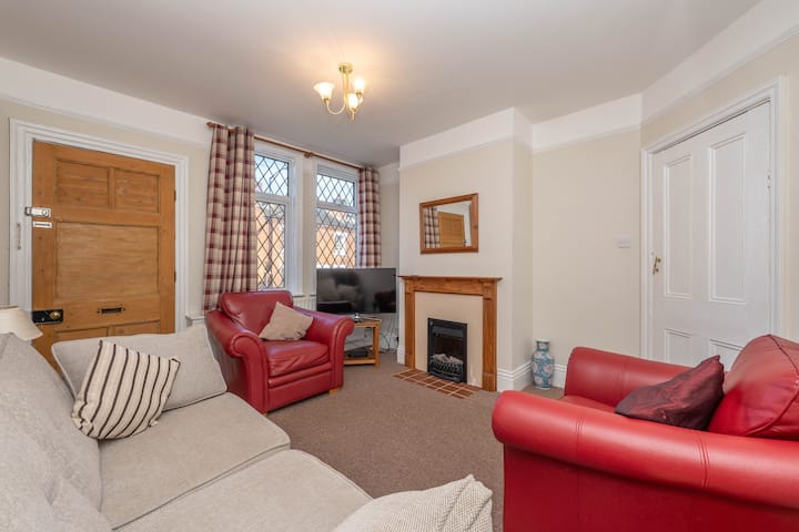 Comfy, Market Town Home Near Stratford Upon Avon - West Midlands