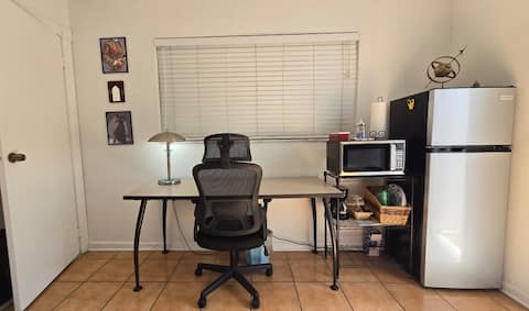 Top Airbnb: Studio/Patio Apt. Peaceful Pembroke Pines, Florida in Pembroke Pines