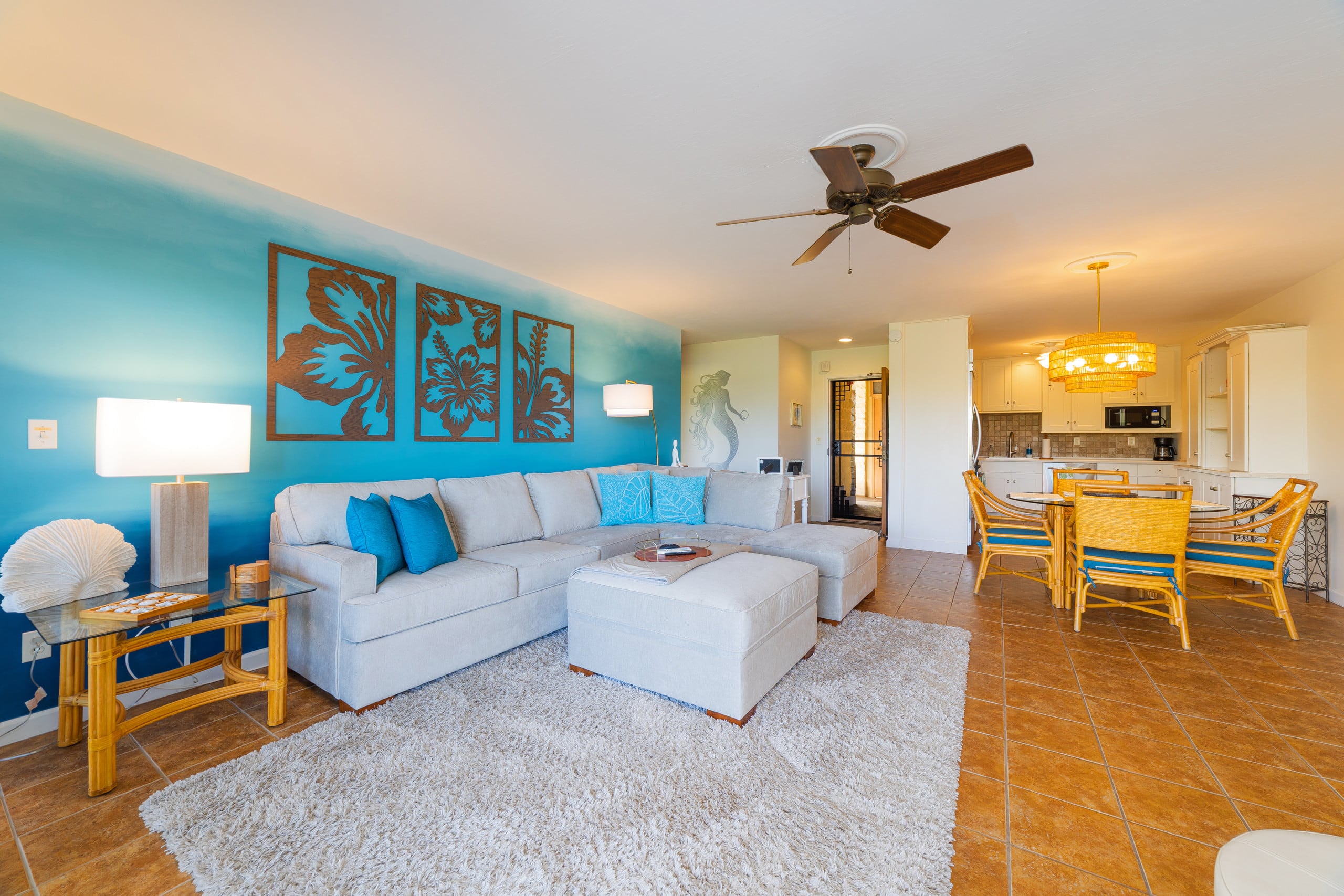 Condo in Kailua-Kona · ★4.92 · 2 bedrooms · 2 beds · 2 private baths - Image 6