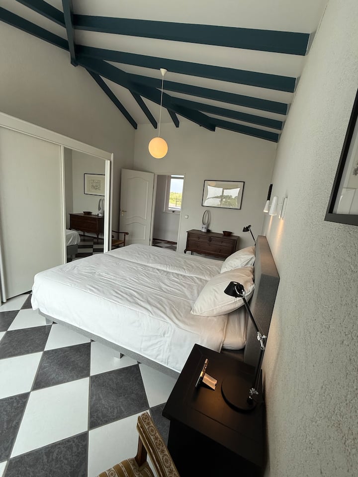 საძინებელი 2