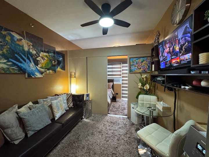 Luxury Condo, Balcony Netflix Xbox Wifi Near Naia - Las Piñas