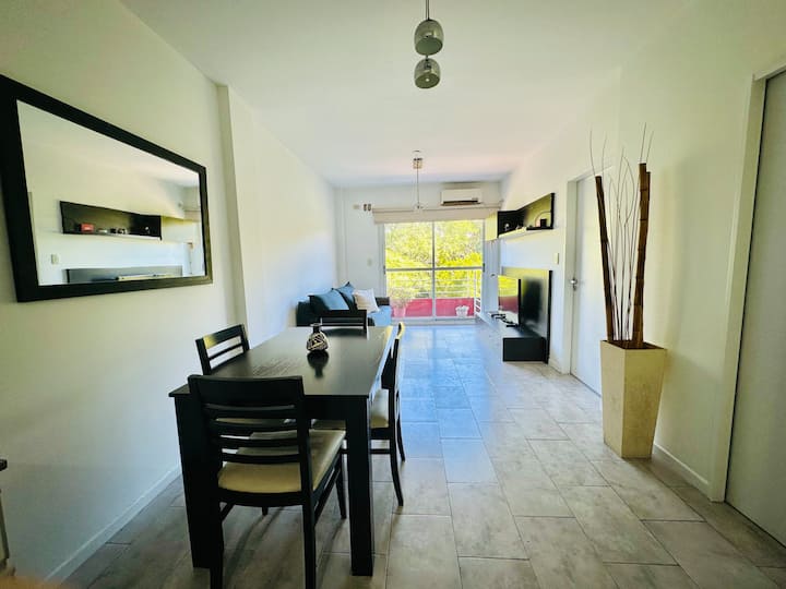 Two-room apartment in Parque Chas facing Avenida