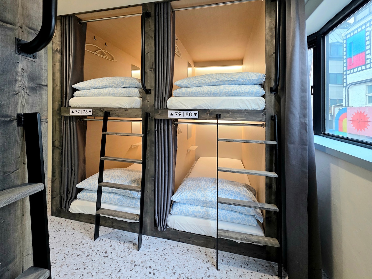 カプセルホテル（女性専用寮）/明洞駅2分/ソウル中心/ザ・キューブ