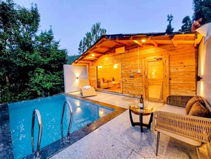 Private Pool Cootage - Mukteshwar