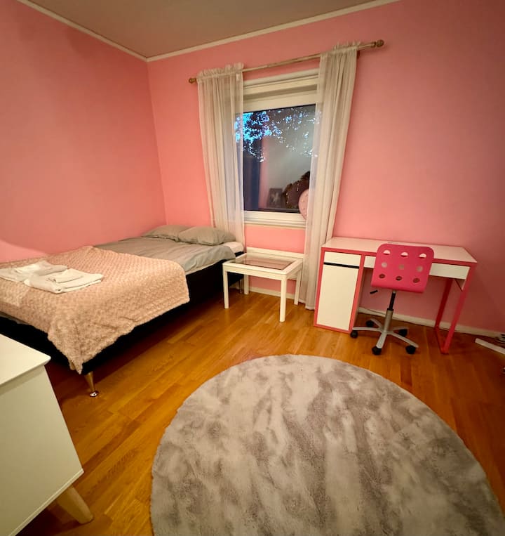 Schlafzimmer 3