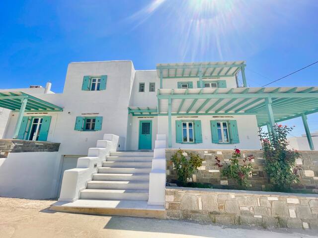 Margarita Exclusive Villa – Naousa Paros