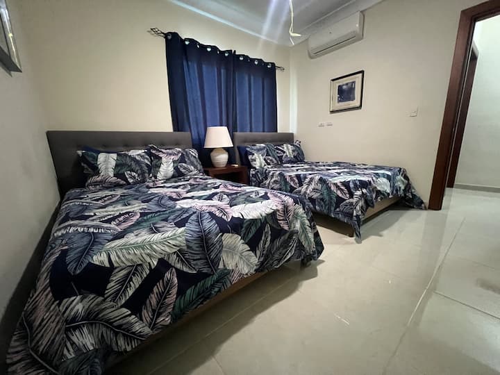 Schlafzimmer 2