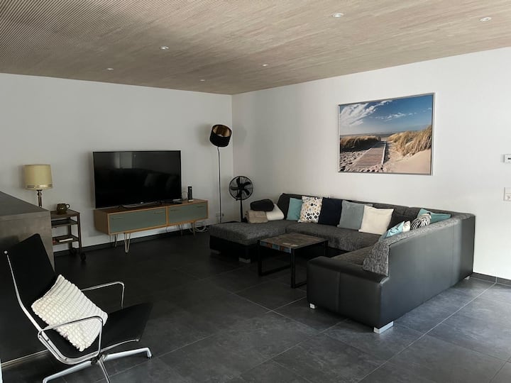 Grenznahe Garten Loft Wohnung - Weil am Rhein