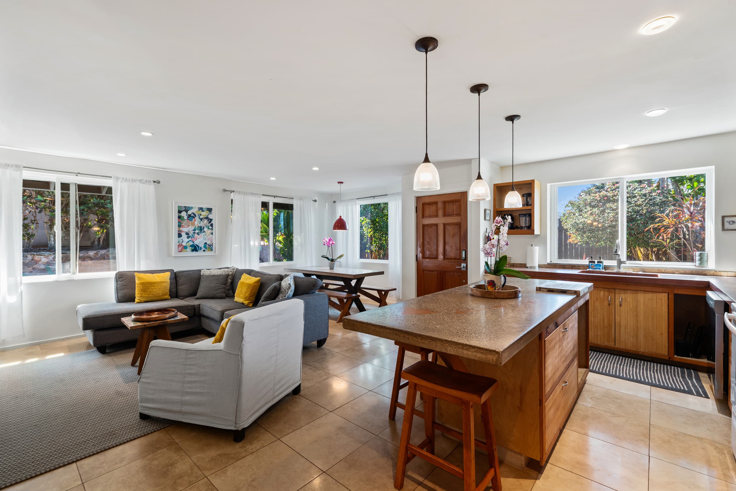 Home in Paia · ★4.9 · 2 bedrooms · 2 beds · 2 baths - Photo 10