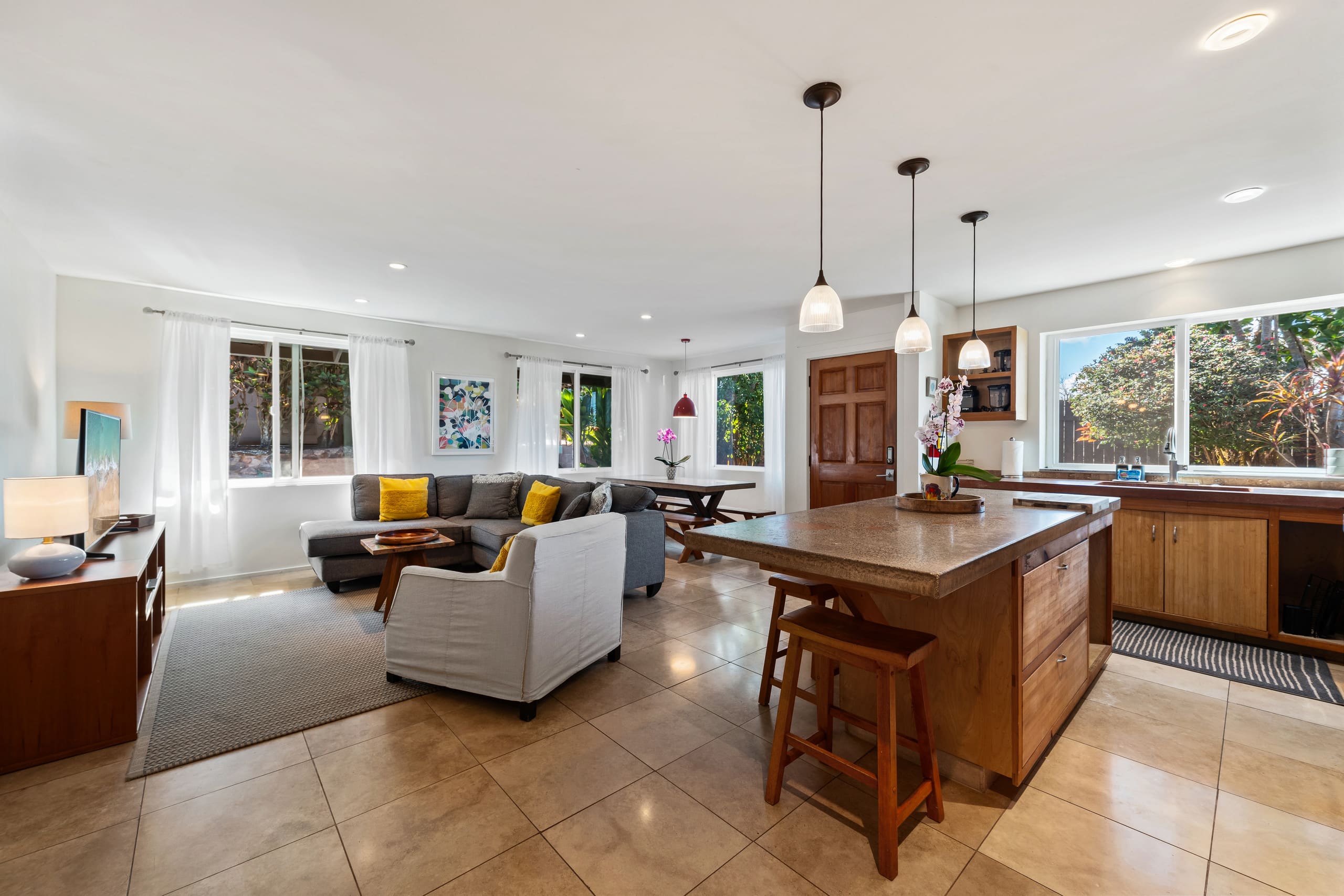 Home in Paia · ★4.9 · 2 bedrooms · 2 beds · 2 baths - Photo 8