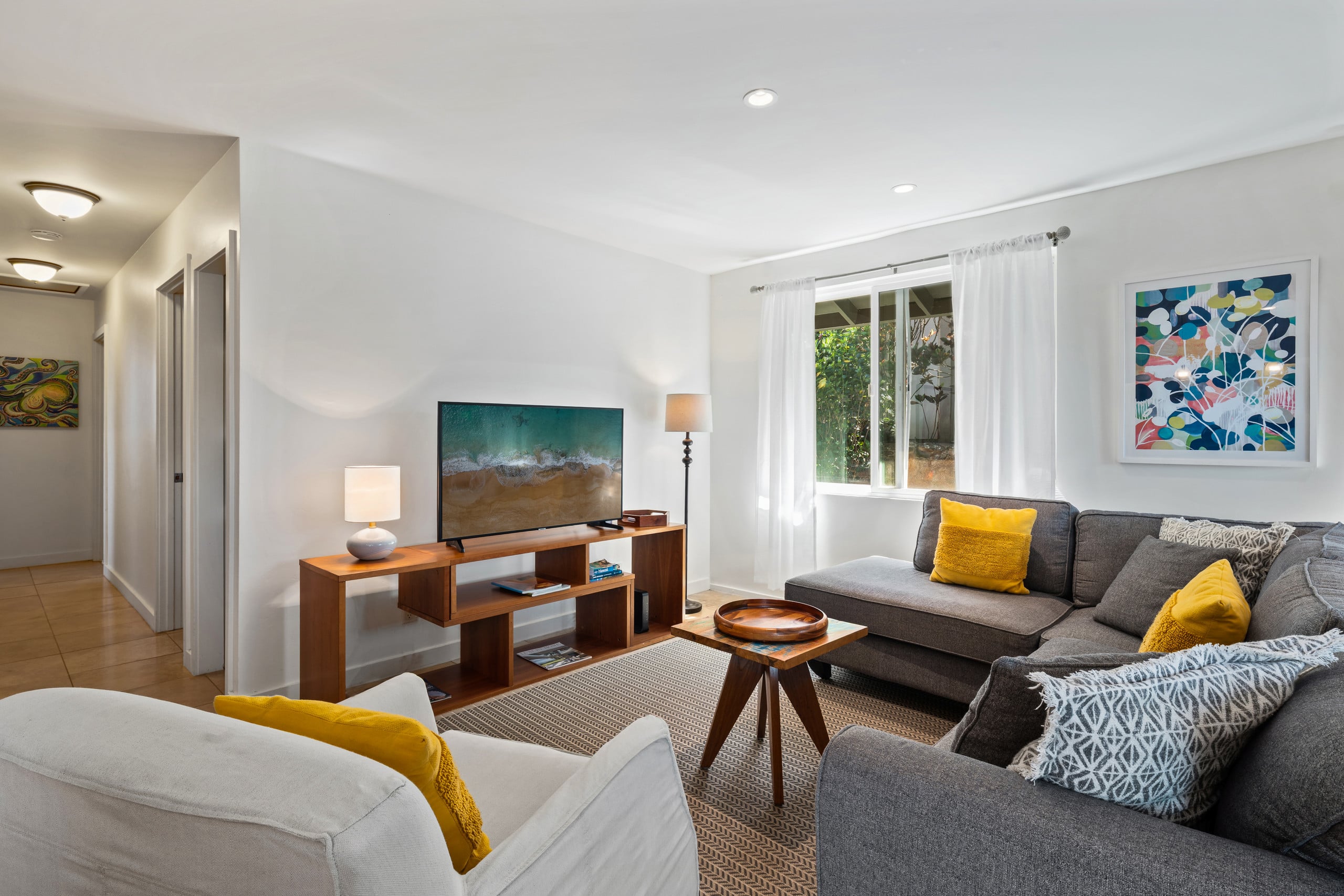 Home in Paia · ★4.9 · 2 bedrooms · 2 beds · 2 baths - Photo 4