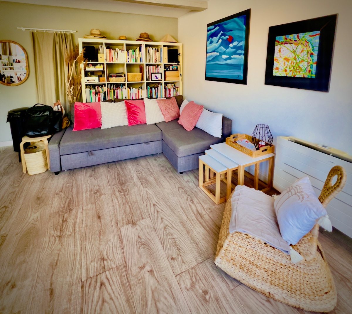 Successful Airbnb property: Beautiful roof terrace in the city center + parking in Cassis