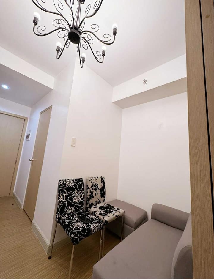 Addys Crib - Majayjay