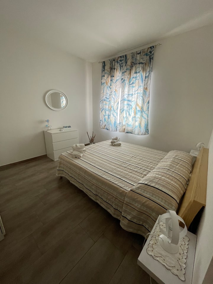 Schlafzimmer 1