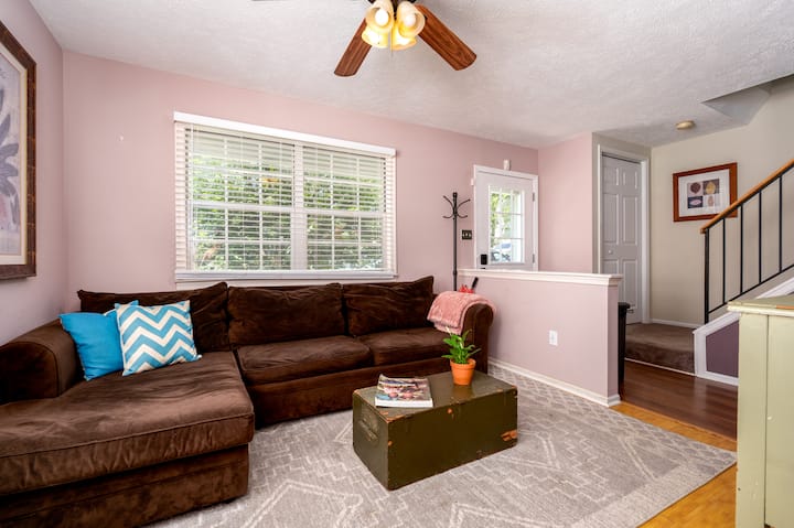Spacious Family Home In Great Area - Baltimore/Washington Airport (BWI)