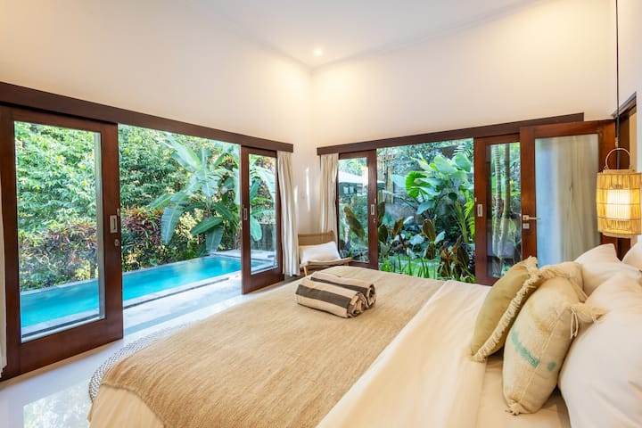 Jungle Life Experience With Private Pool - Ubud