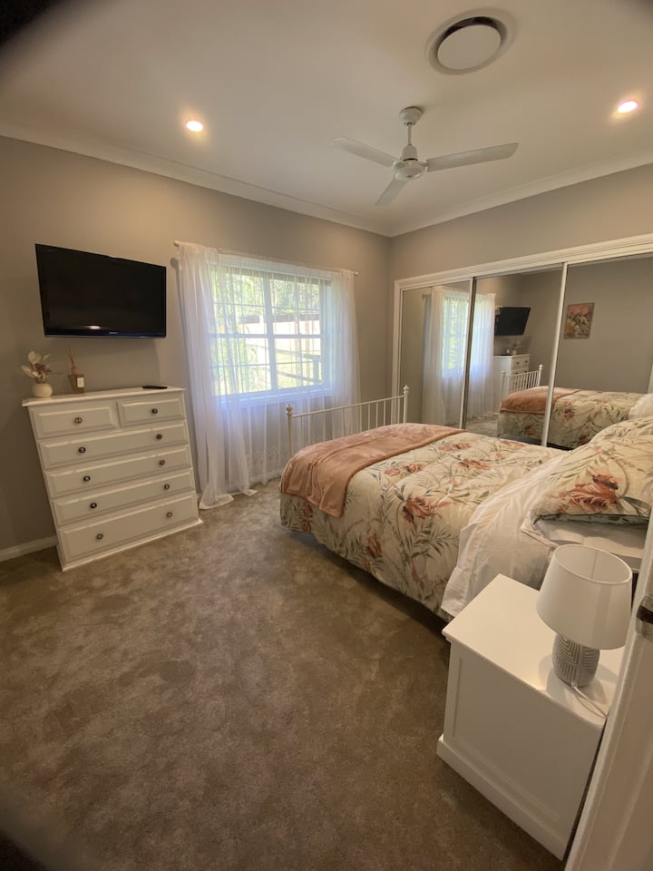 საძინებელი 2