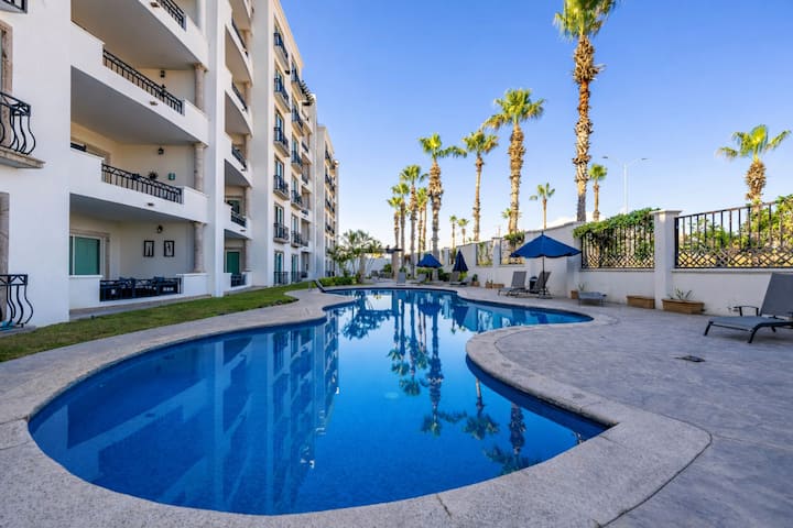 5 Min Medano Beach | Pools + Terrace | Cabo Condo - Cabo San Lucas
