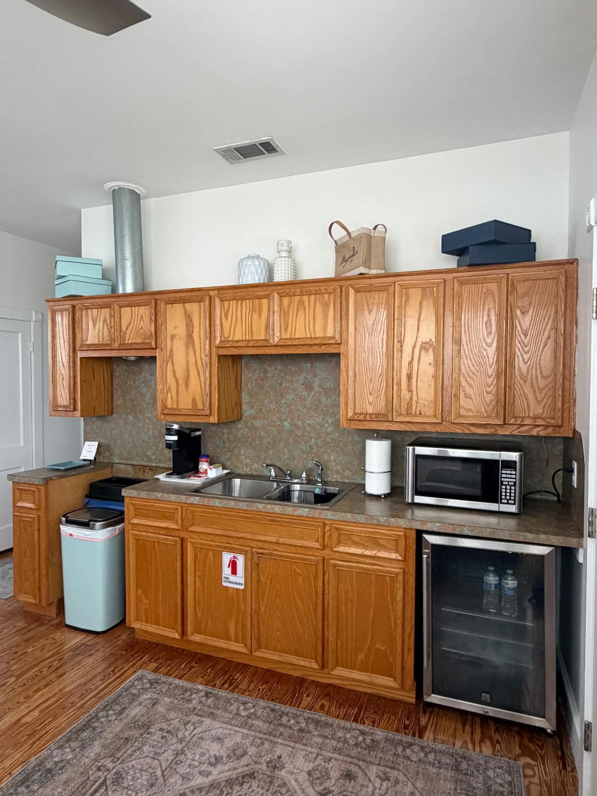 Central Austin Studio in Historic Hyde Park