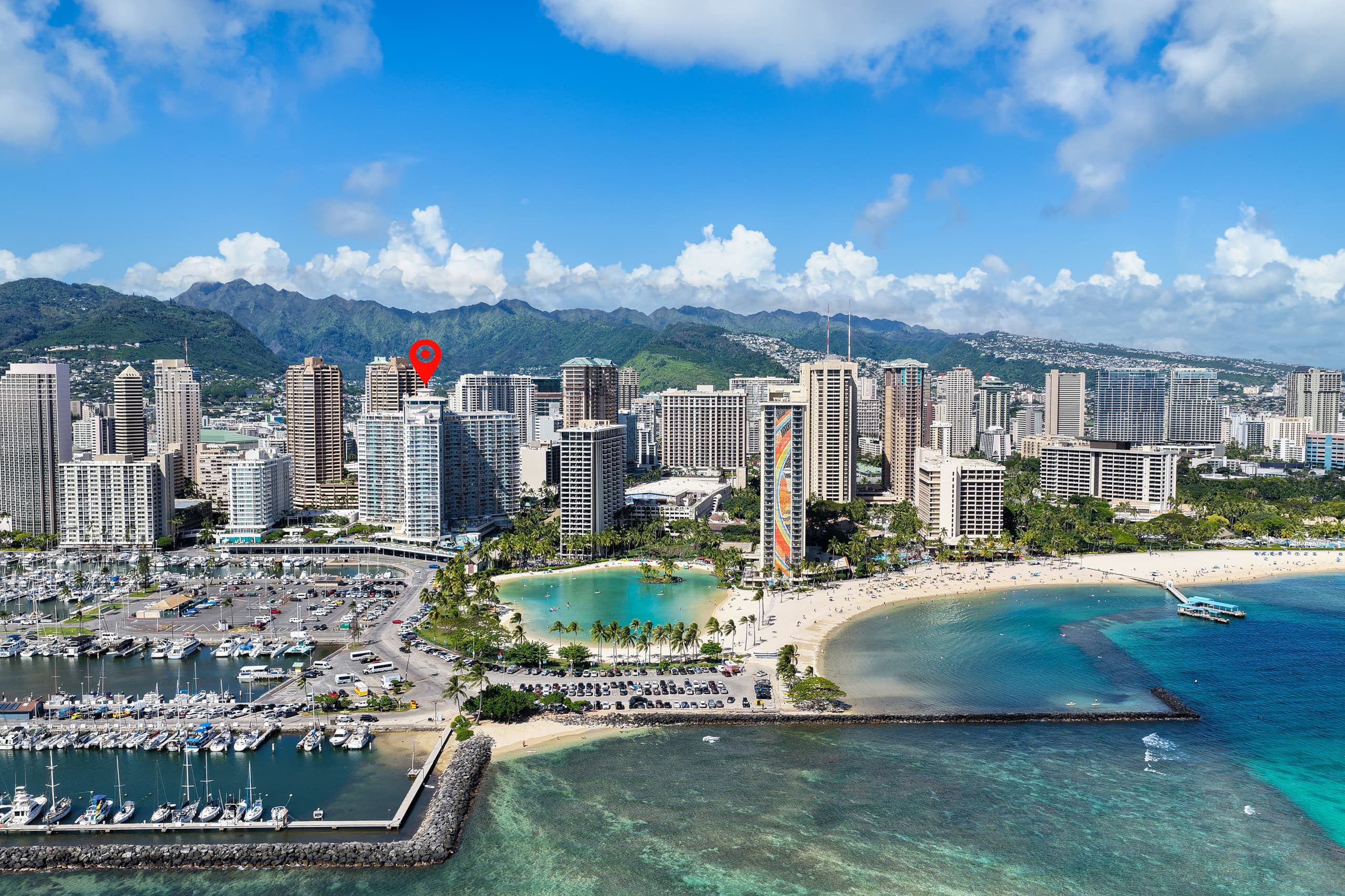 Condo in Honolulu · ★4.71 · 1 bedroom · 2 beds · 1 private bath - Image 25
