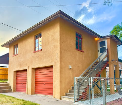 Sunny Southwest Casita!