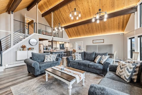 Royal Buffalo (STR21-01484)