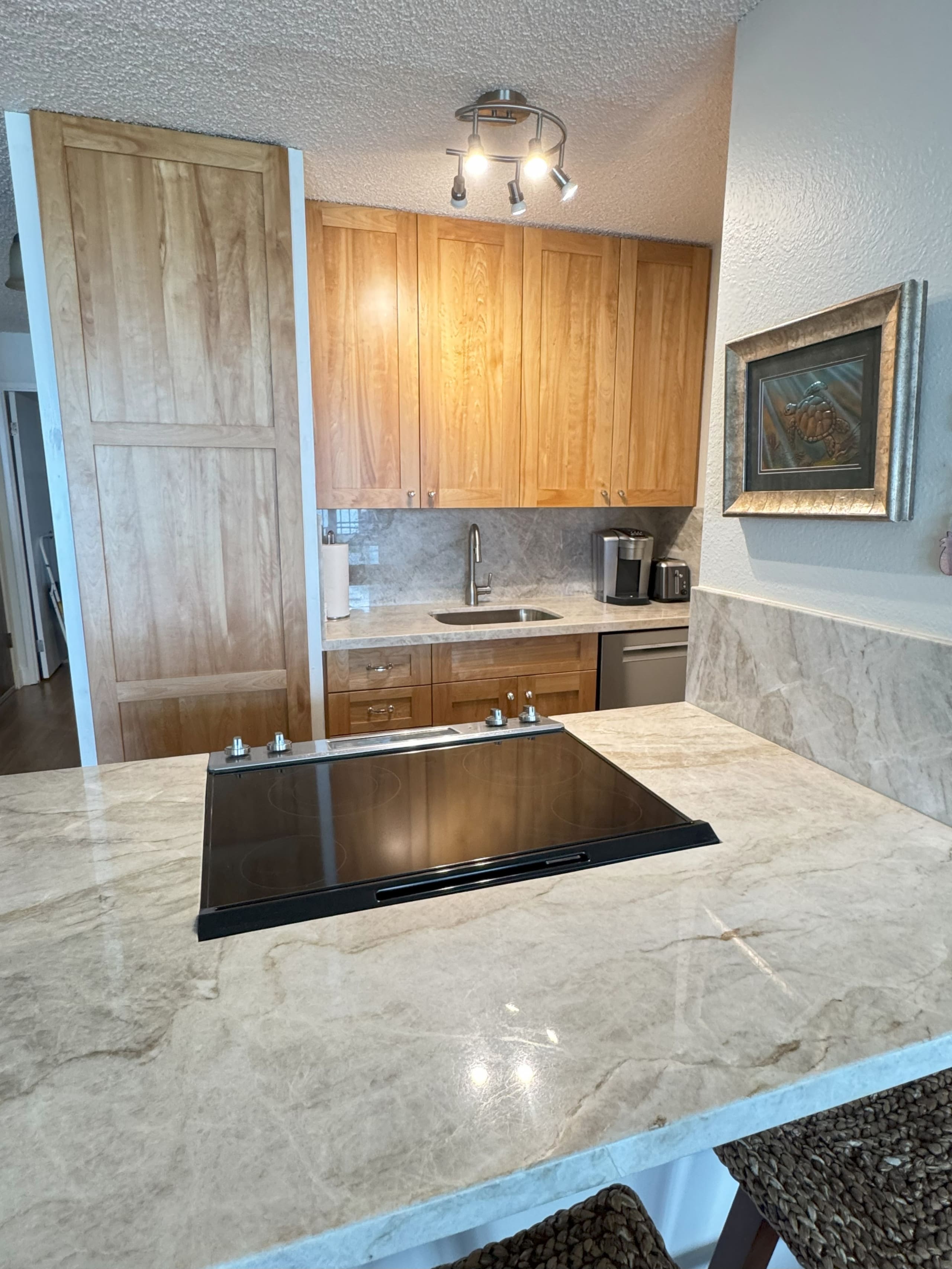 Condo in Maalaea · ★4.96 · 1 bedroom · 1 bed · 1 bath - Image 5