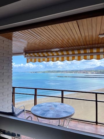 Vistas increibles, en la playa de hondarribia